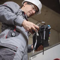 Portable diagnostic equipment