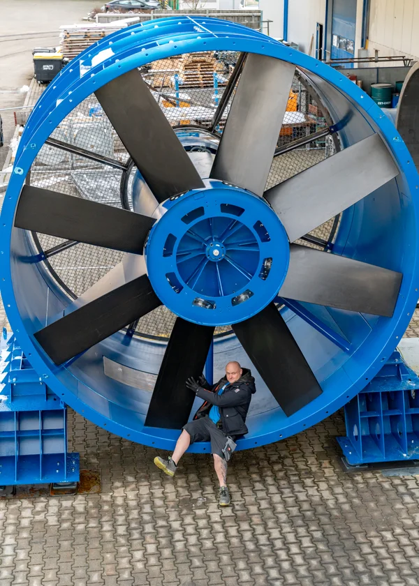 Energiforbrug i vindtunneler: Metoder til omkostningsreduktion og OPEX-optimering